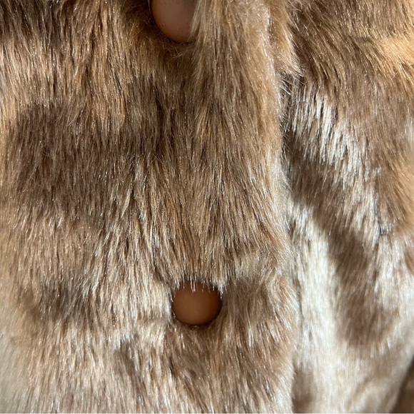 Vintage Faux Fur Coat Brown Largr Collar Faux Leather Buttons Womens  Size Med - Picture 4 of 10